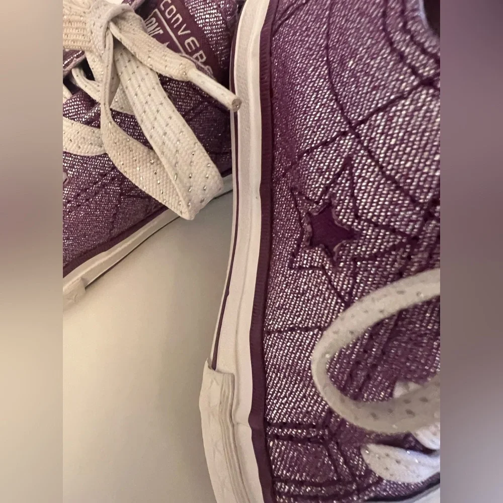 CONVERSE ONE STAR PURPLE GLITTER, SILVER SPECKLED STRINGS SNEAKERS INFANTS 6